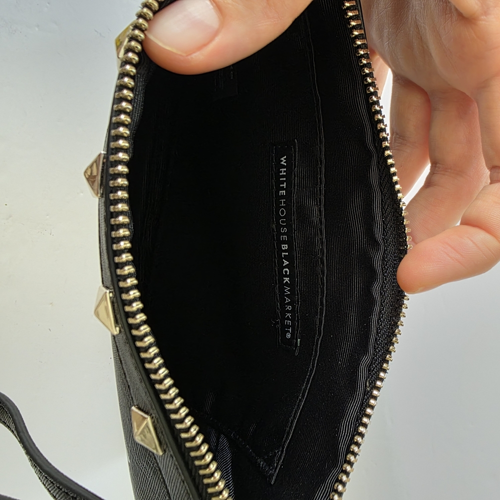 White House Black Market Black Vegan Leather Wristlet Sunflowers Flowers NWOT - Picture 4 of 6